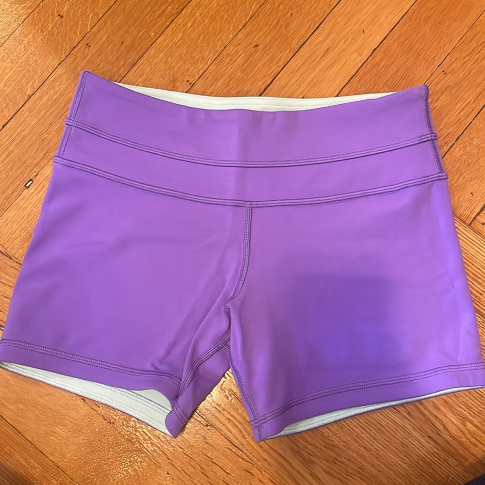 Lululemon short biker shorts - reversible